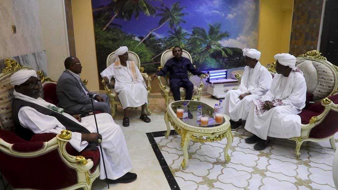 السودان – “أخبار الساعه”: *رئيس الوزراء يوجه بضرورة الإعداد والترتيب الجيد لإنجاح ملتقى أهل السودان للأستشفاء والتعافي الوطني* 