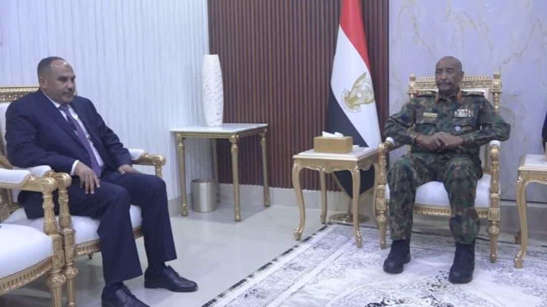 السودان – “أخبار الساعه” : *”البرهان” يوجه بترقية وتطوير العلاقات السودانية الصينية* 