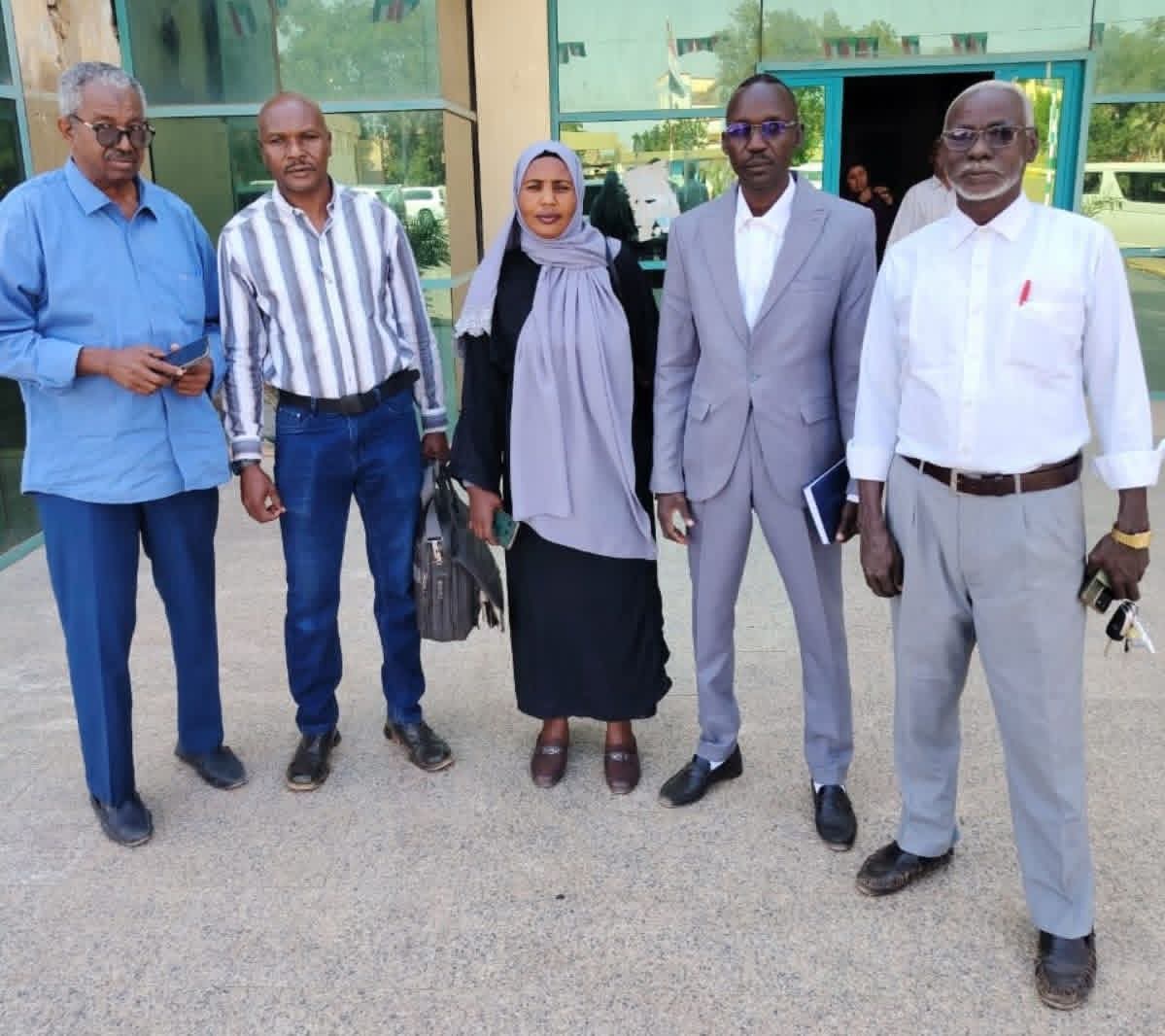 السودان – “أخبار الساعه” : وزارة التعليم بالخرطوم تبحث مع شمال دارفور القضايا ذات الاهتمام المشترك