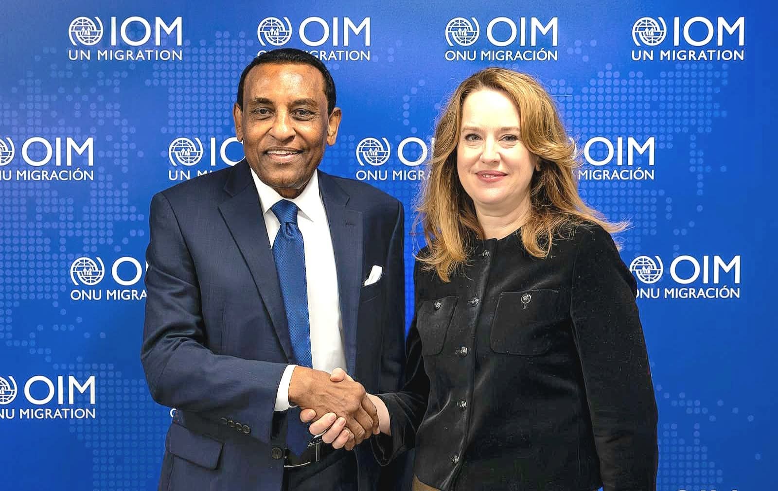 السودان – “أخبار الساعه”: *”رئيس الوزراء” يجتمع مع المديرة العامة للمنظمة الدولية للهجرة ويبحث سبل دعم السودانيين الذين شردتهم الحرب* 