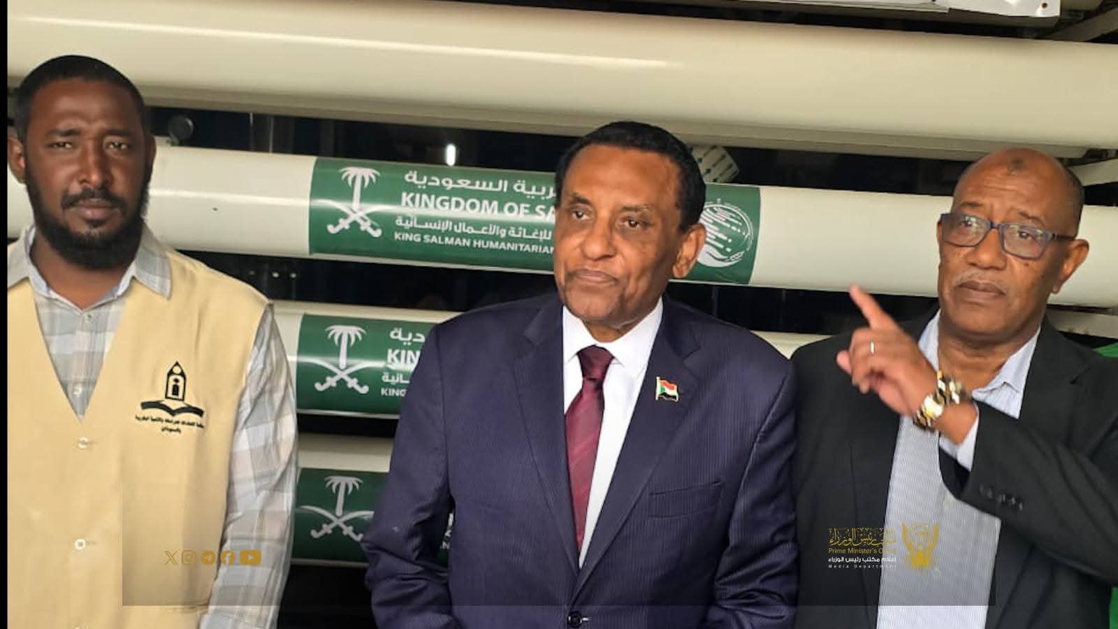 السودان – “أخبار الساعه”:  “رئيس الوزراء” يتفقد عددا من المرافق الخدمية بمدينة بورتسودان توطئة لافتتاحها