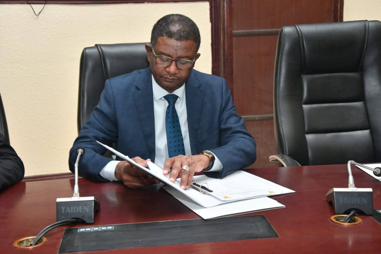 السودان – “أخبار الساعه”: اللجنة الاقتصادية العليا تناقش سياسات الصادرات والواردات