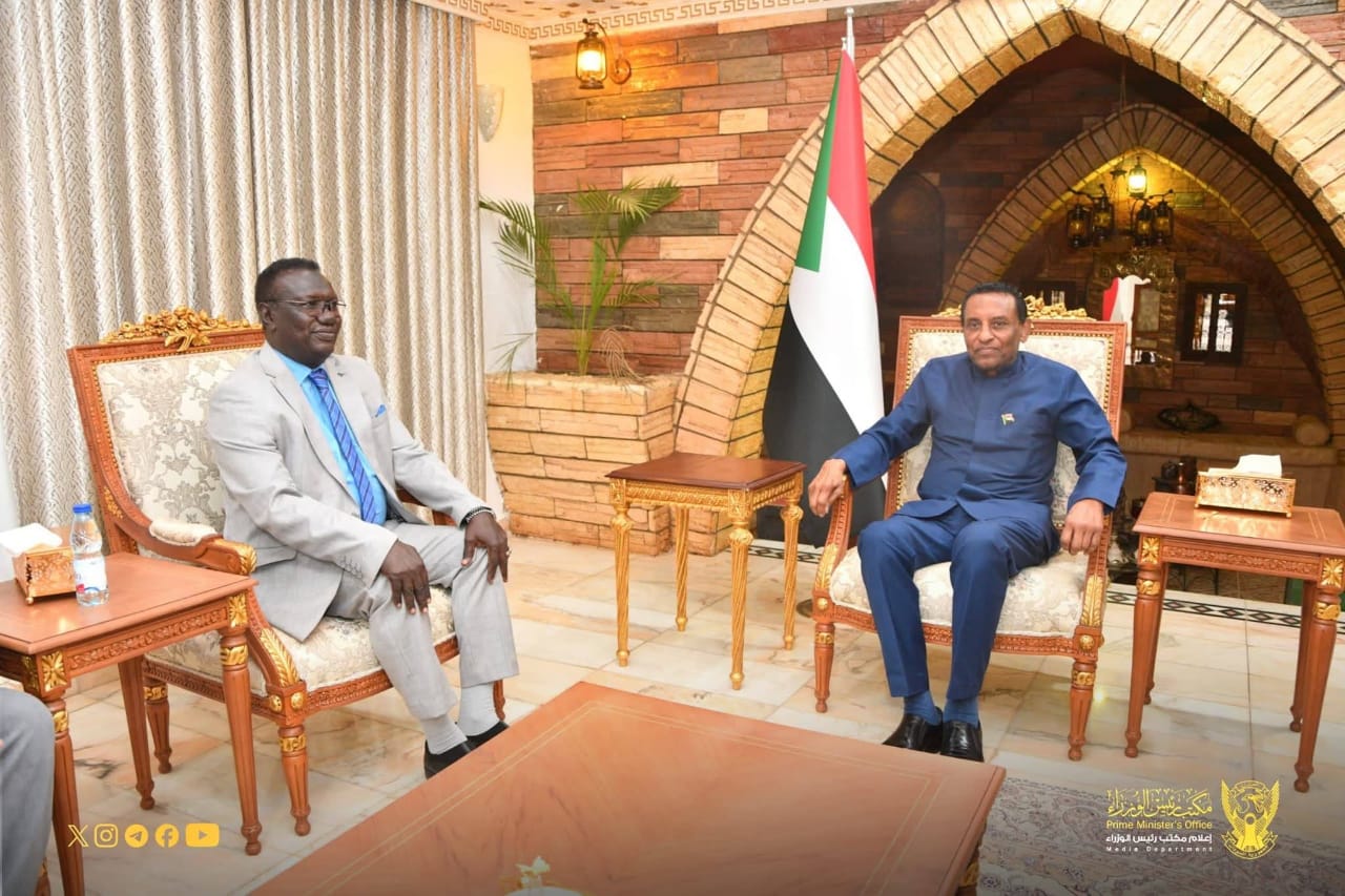 السودان – “أخبار الساعه”: *رئيس الوزراء يطلع على مجمل الأوضاع بولاية النيل الابيض*
