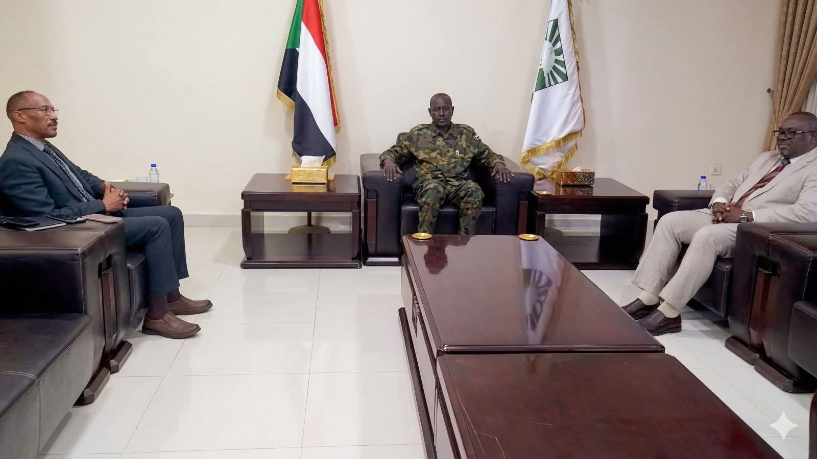 السودان – “أخبار الساعه”: *والي الخرطوم يبحث مع مدير عام (سونا) تعزيز التنسيق الإعلامي ويشيد بدورها كمصدر موثوق للمعلومات*