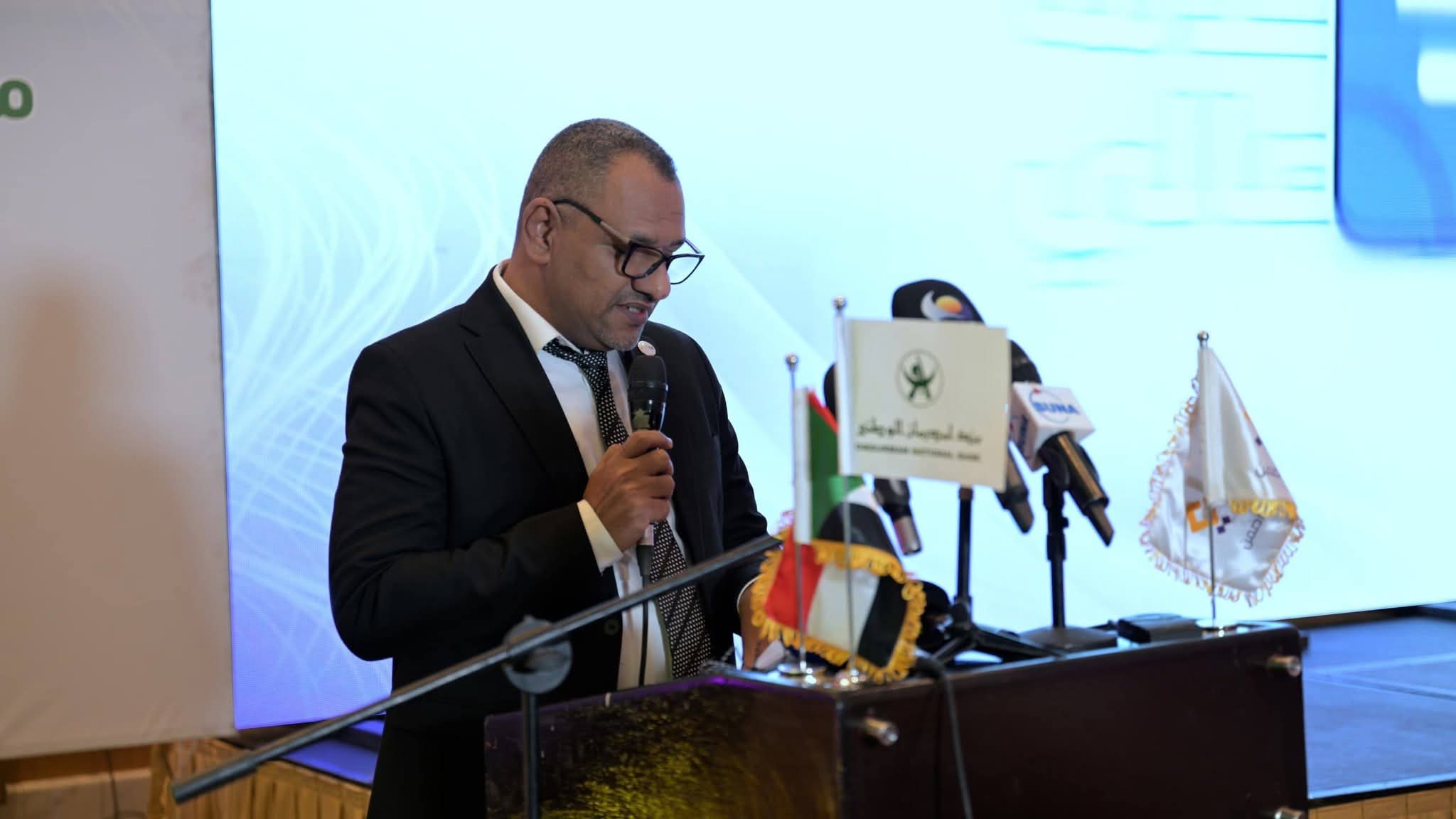 السودان – “أخبار الساعه”: *تدشين خدمة إيصالي بالشراكة بين بنك أمدرمان الوطني وشركة كاشي*