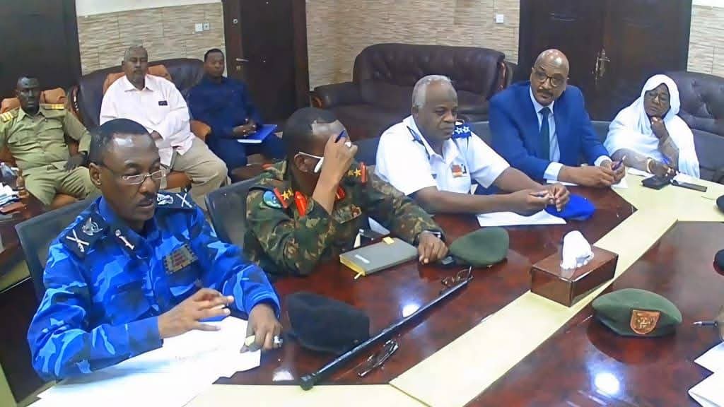 السودان – “أخبار الساعه”: *لجنة أمن بحري : جهود مستمرة لصيانة شبكات المياه وتطهير الألغام تمهيداً لحملة بيئية شاملة*