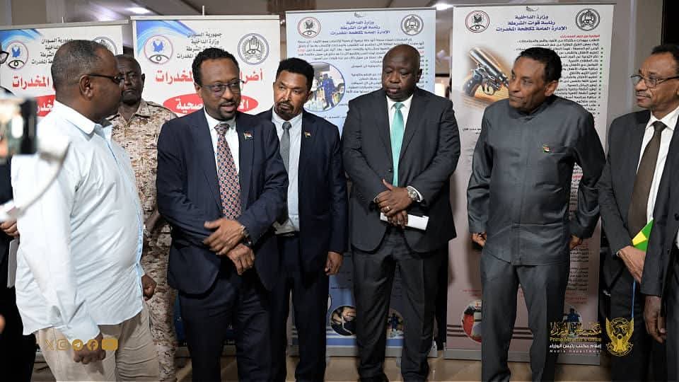 السودان – “أخبار الساعه”: *جلسة استثنائية طارئة لمجلس الوزراء تدين العدوان الإثيوبي الإماراتي على البلاد وتناقش عددًا من الموضوعات*