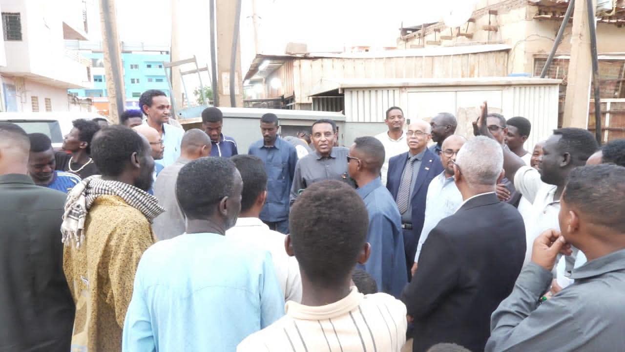 السودان – “أخبار الساعه”: *رئيس الوزراء يفتتح محول كهرباء أبوعركي البخيت بأمدرمان العرضة ويتفقد مواطني منطقة الأزهري*